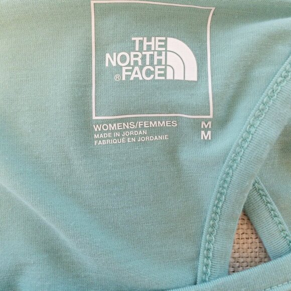 The North Face Women’s Cropped Active Tee Green Medium Open Back Logo Top - Picture 3 of 3